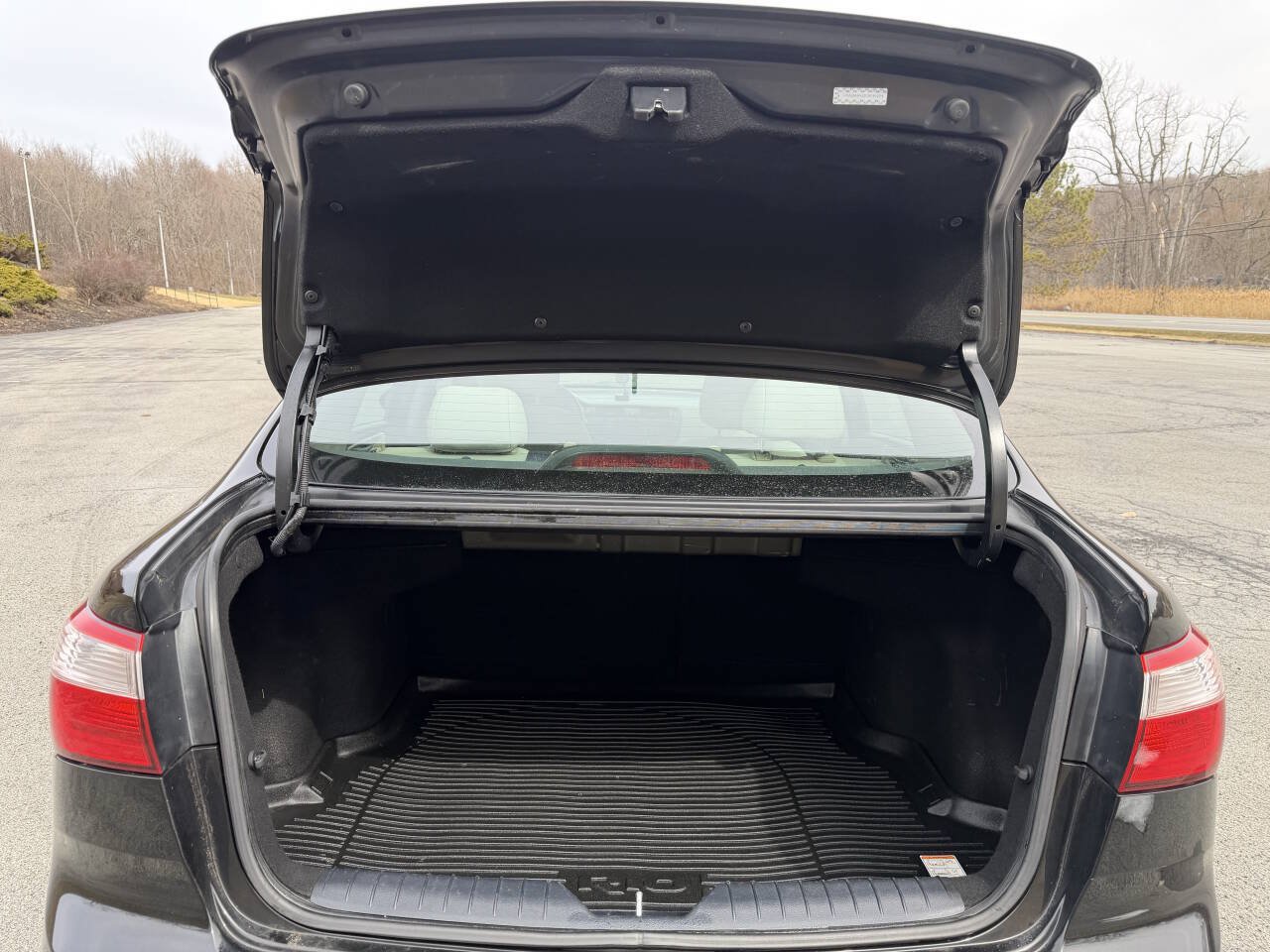 Used 2012 Kia Rio LX w/ PWR Pkg FWD image 17