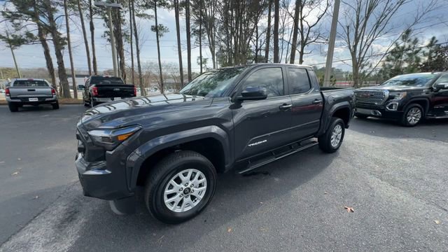 Used 2024 Toyota Tacoma SR5 image 7