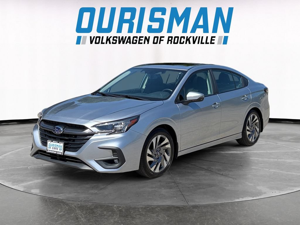 Used 2024 Subaru Legacy Limited AWD/4WD image 2