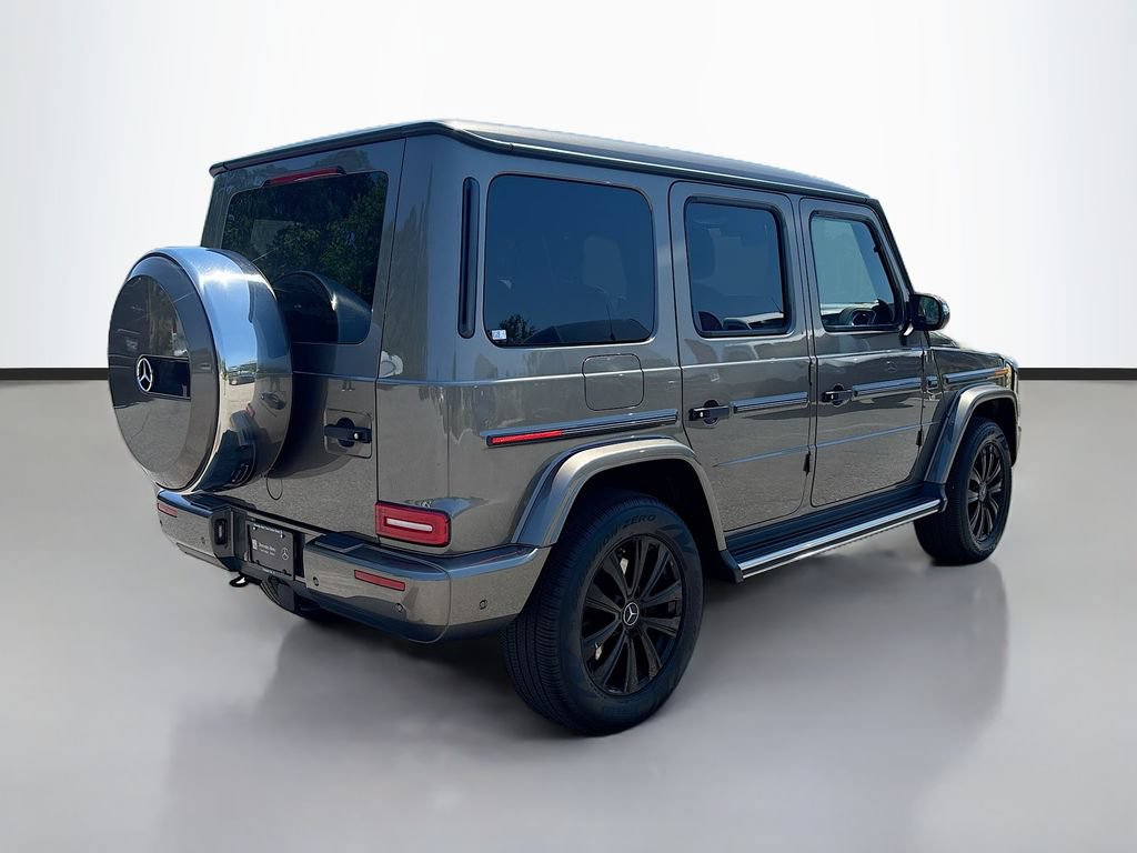 Used 2021 Mercedes-Benz G 550 image 3