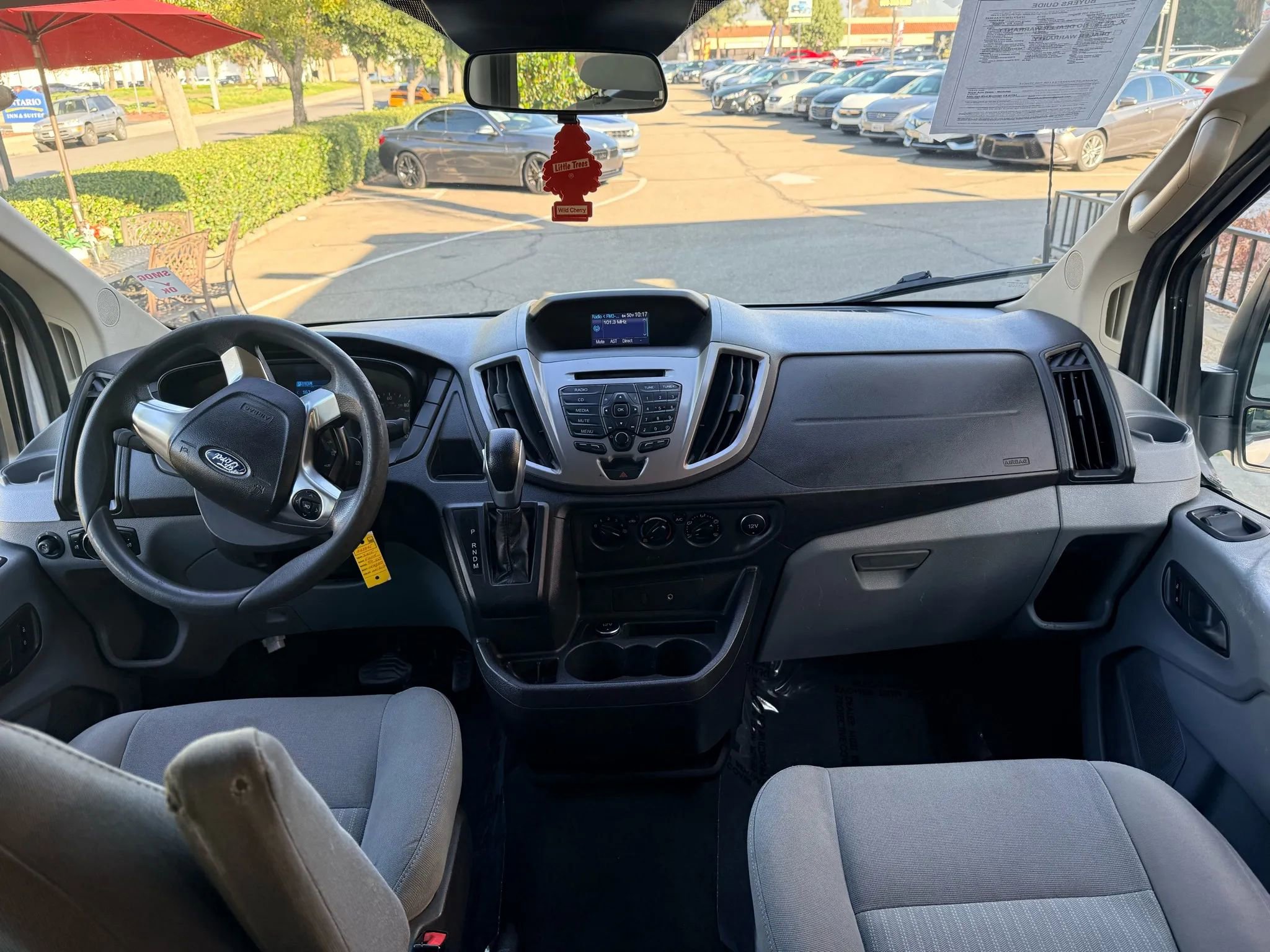 Used 2015 Ford Transit 350 XLT RWD image 17