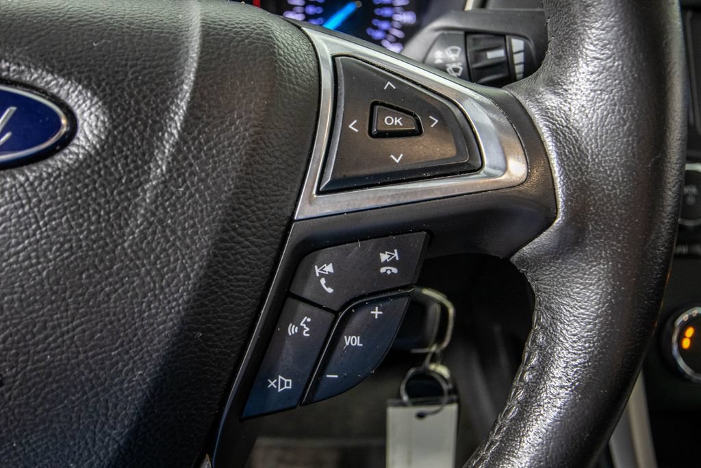 Used 2015 Ford Fusion SE w/ Equipment Group 202A FWD image 20
