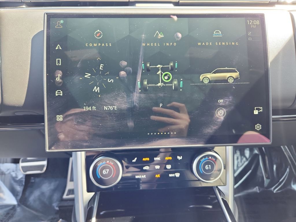 Used 2023 Land Rover Range Rover SE image 17