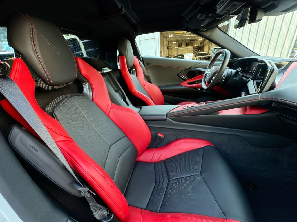 Used 2026 Chevrolet Corvette Z06 w/ Stealth Interior Trim Package RWD image 30