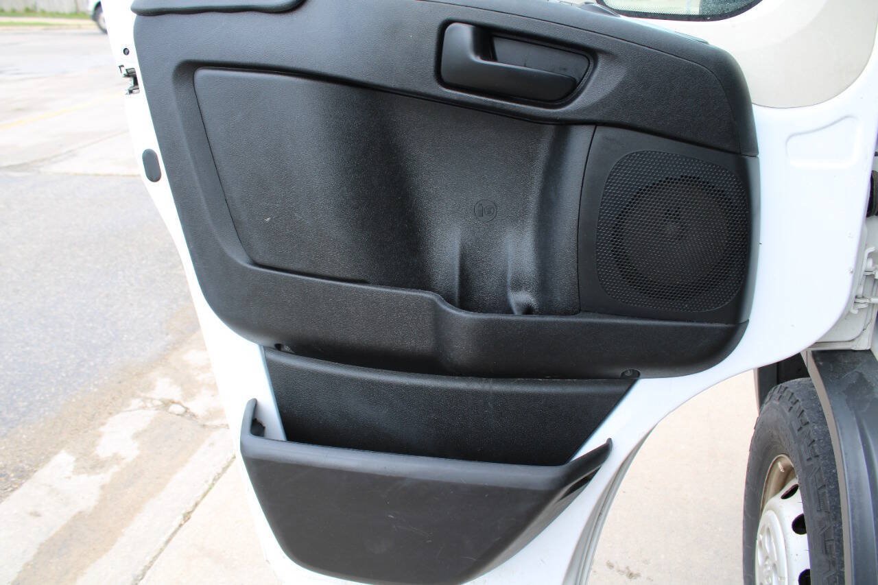 Used 2015 RAM ProMaster 1500 FWD image 8