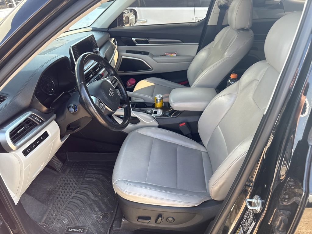 Used 2020 Kia Telluride S w/ S 8 Passenger Seating Package image 7