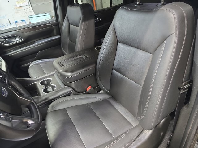 Used 2021 Chevrolet Tahoe Z71 w/ Z71 Off-Road Package AWD/4WD image 20