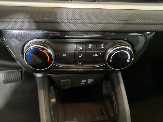 Used 2024 Chevrolet TrailBlazer LT image 23