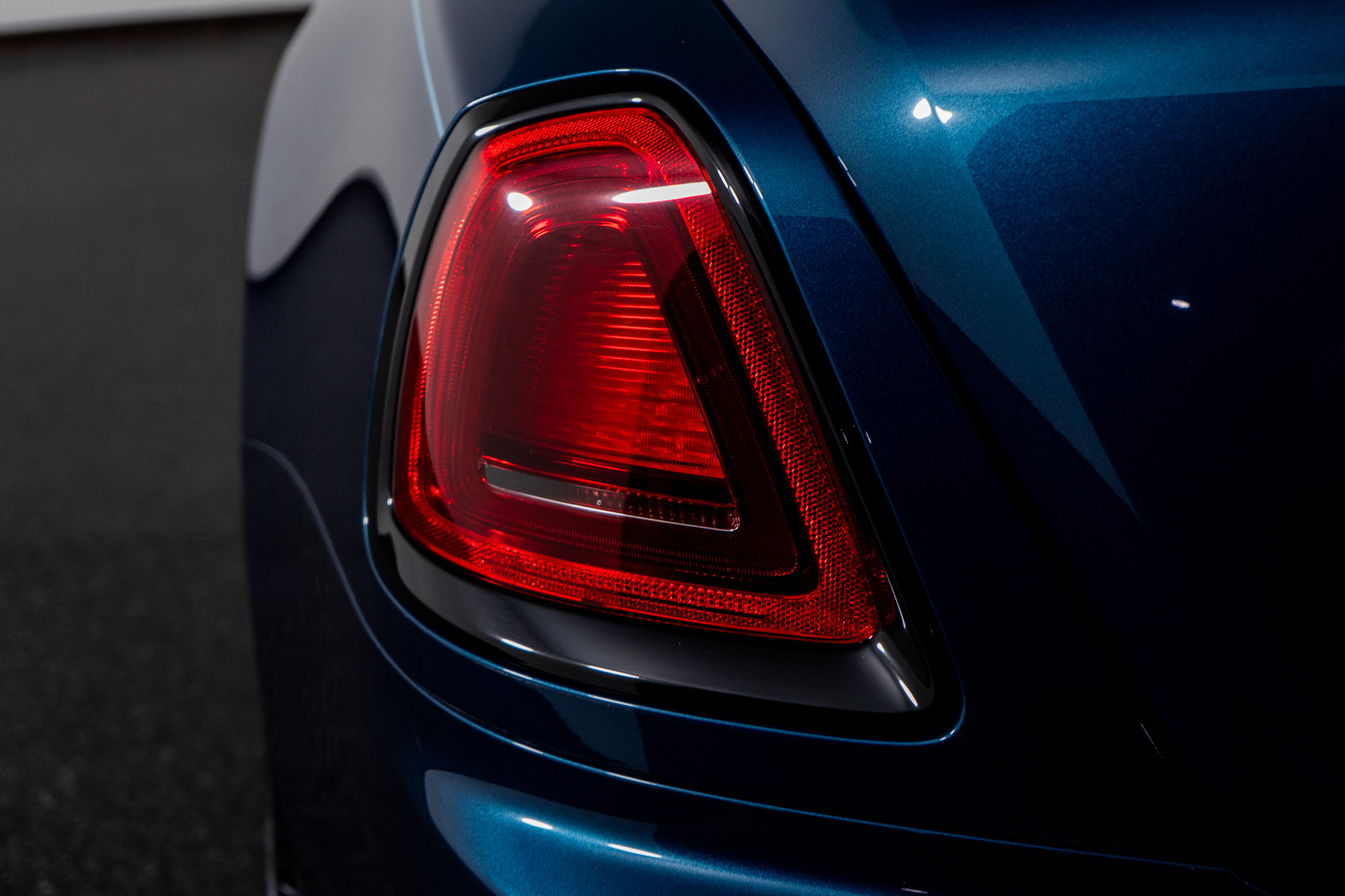 Used 2020 Rolls-Royce Wraith image 12