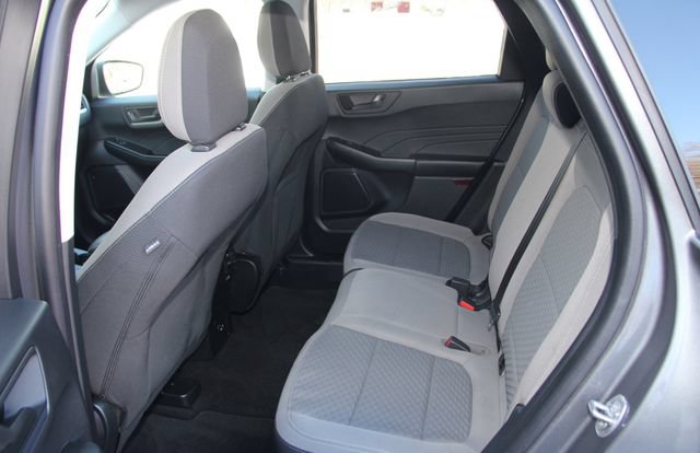 Used 2022 Ford Escape SE w/ Cold Weather Package AWD/4WD image 32