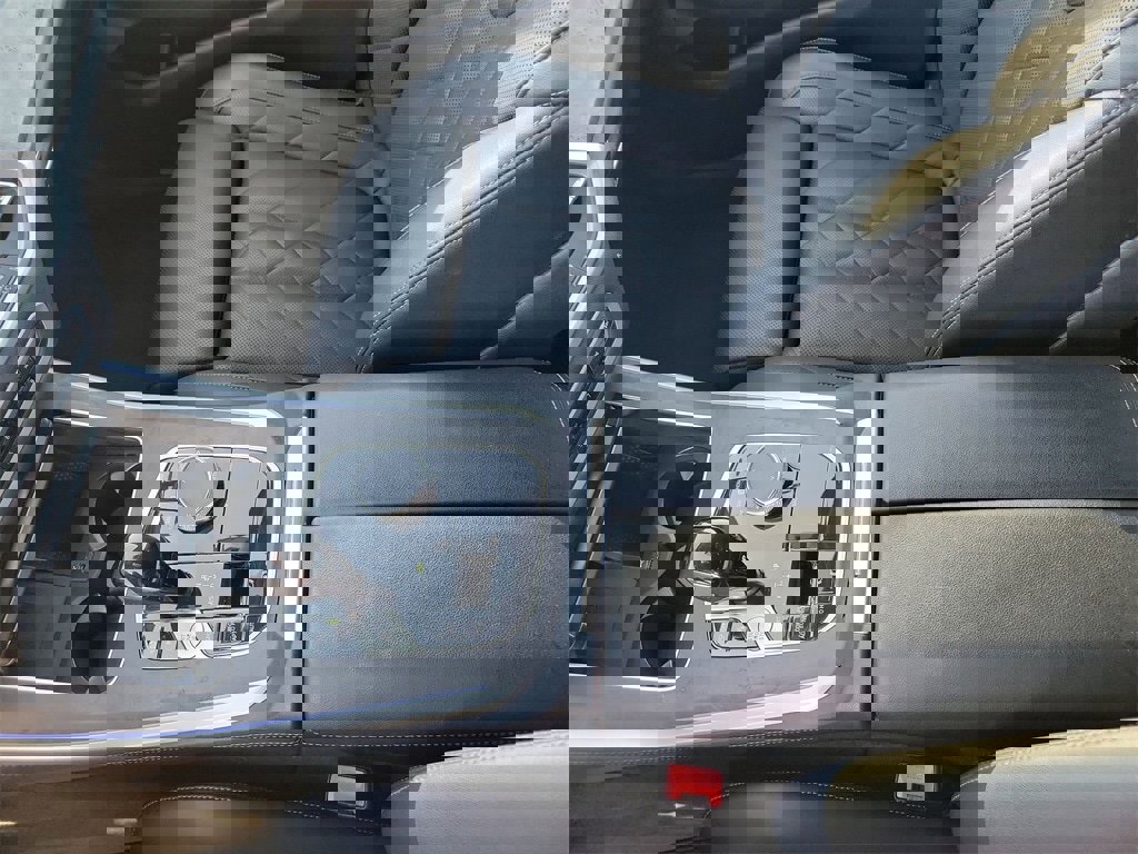 Used 2023 BMW X5 sDrive40i image 22