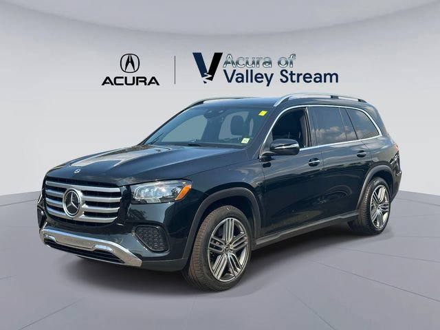 Used 2025 Mercedes-Benz GLS 450 4MATIC image 4