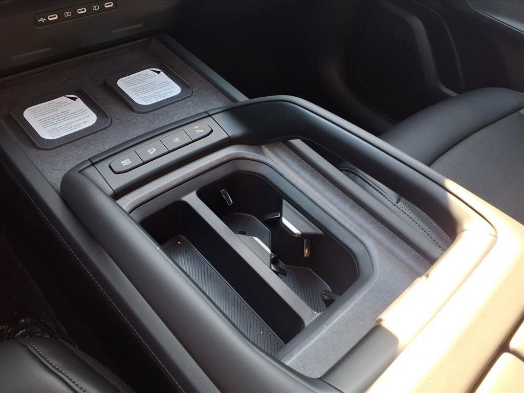 New 2027 Kia Telluride S image 7