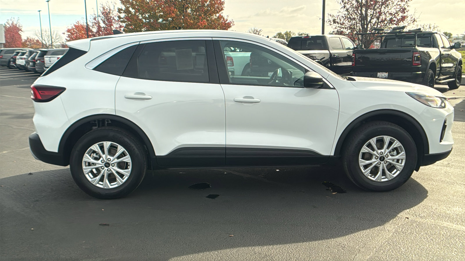 Used 2024 Ford Escape Active w/ Tech Pack #1 image 2