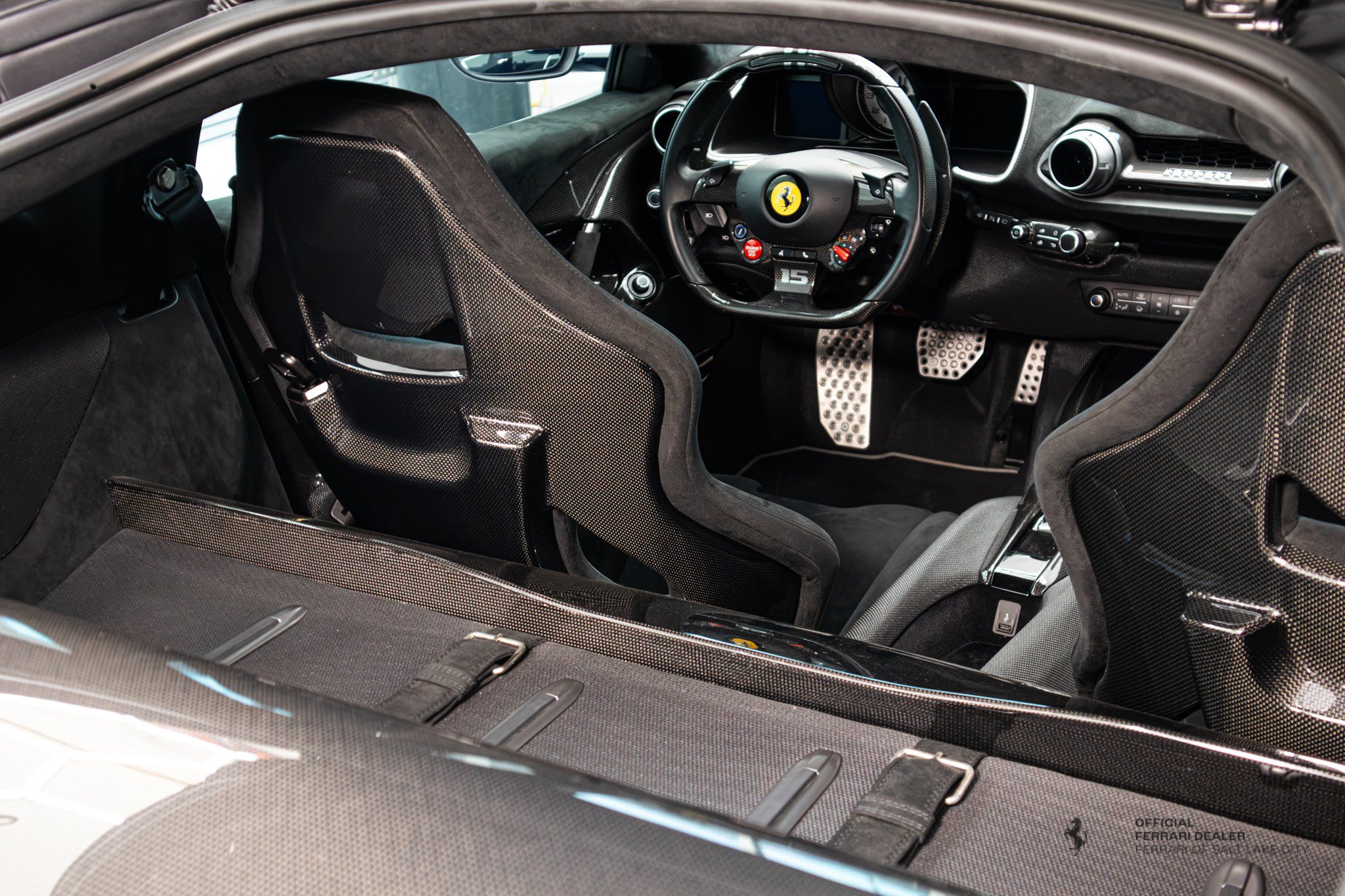 Used 2023 Ferrari 812 Competizione RWD image 7