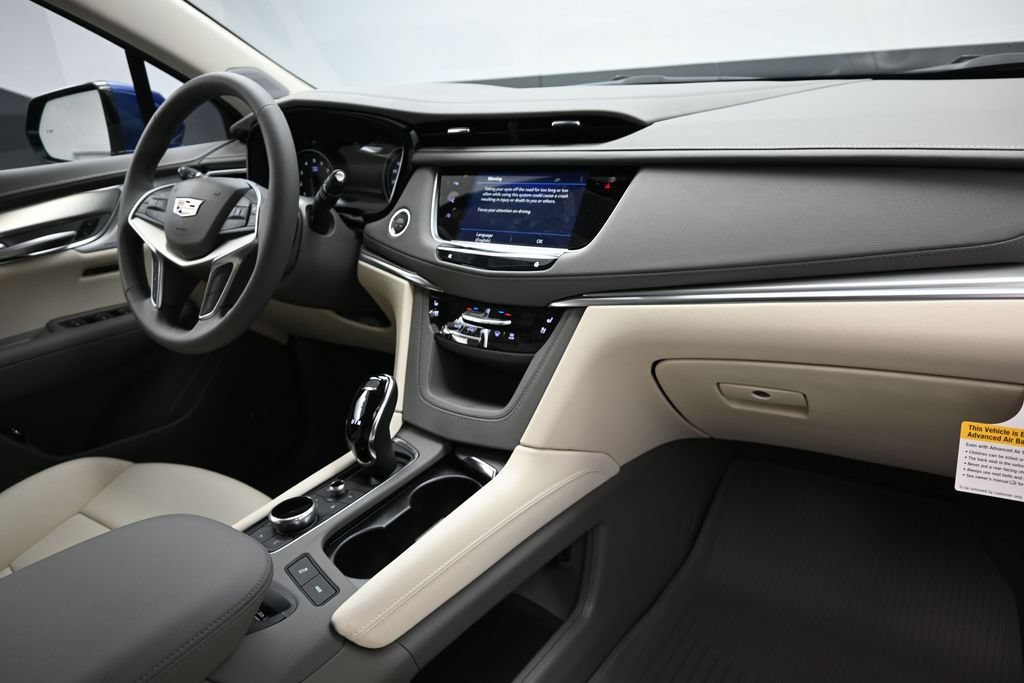 New 2026 Cadillac XT5 Premium Luxury w/ Driver Assist Package AWD/4WD image 22