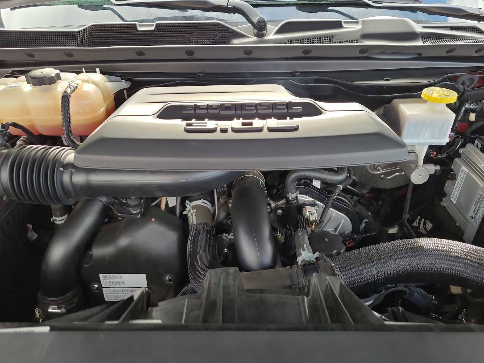 Used 2021 RAM 1500 Limited w/ Night Edition image 17