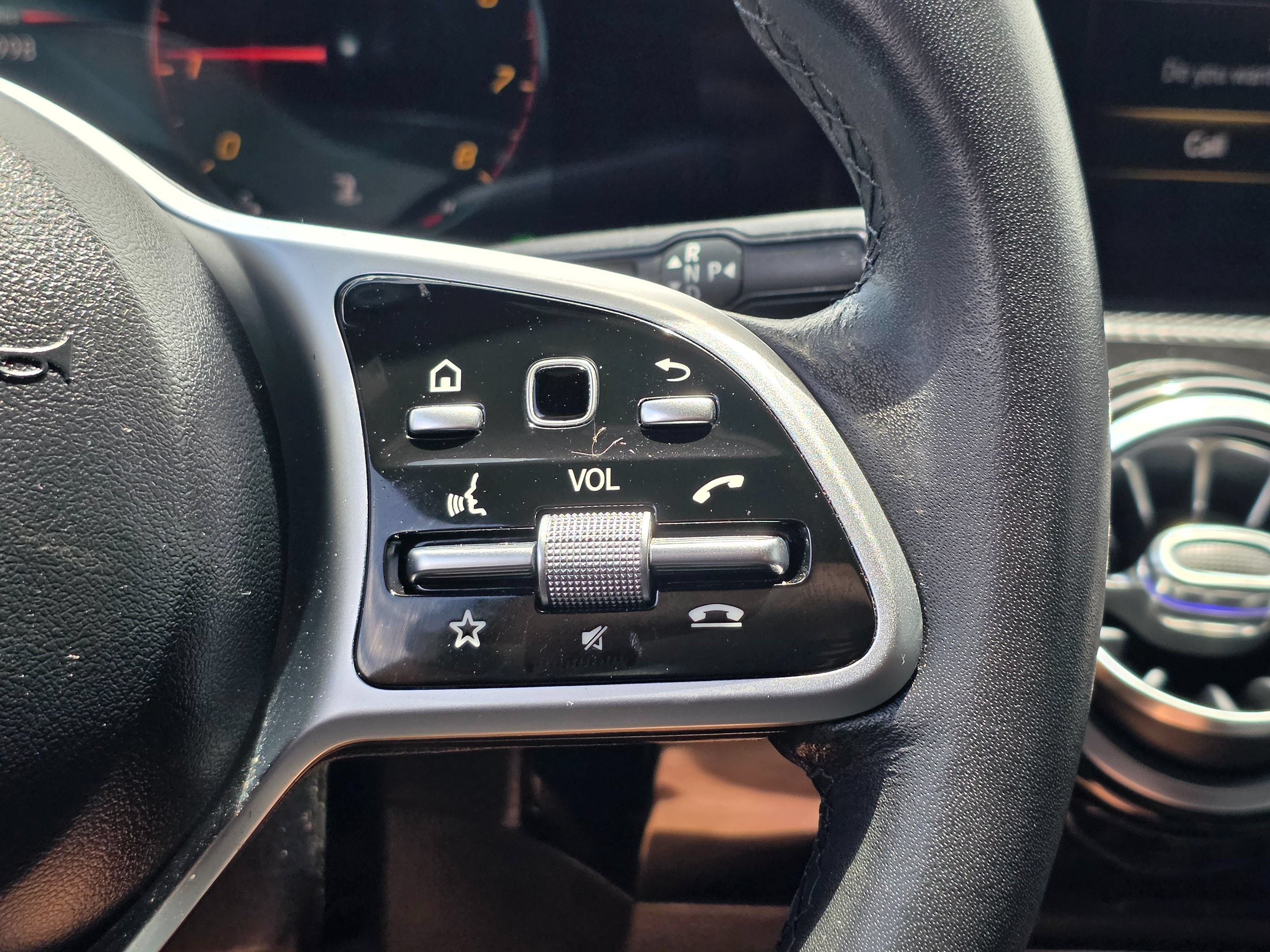 Used 2019 Mercedes-Benz A 220 w/ Premium Package image 29