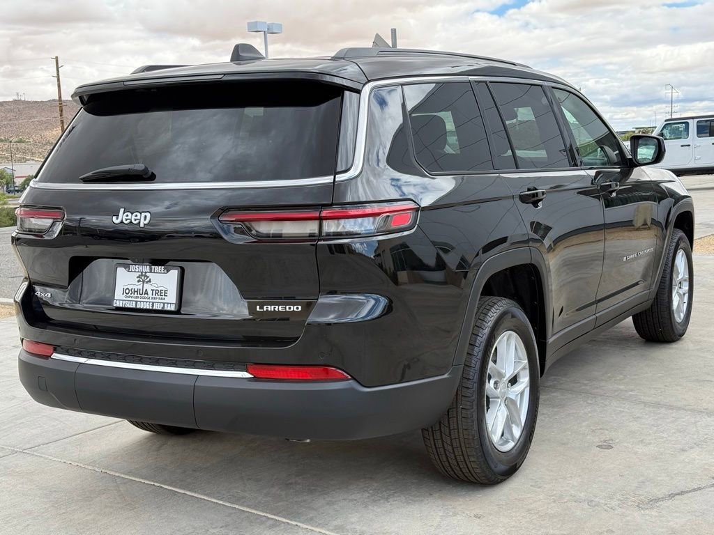 New 2026 Jeep Grand Cherokee L Laredo AWD/4WD image 5
