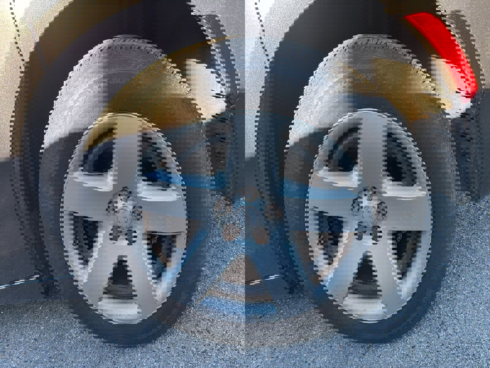 Used 2017 Dodge Charger Police w/ Street Appearance Group image 11