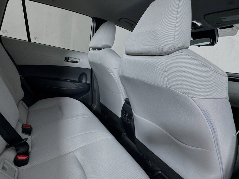 Used 2026 Toyota Corolla Cross L image 28