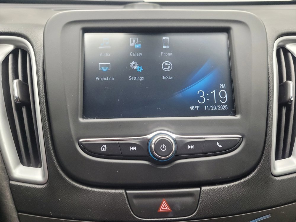 Used 2018 Chevrolet Malibu LS image 25