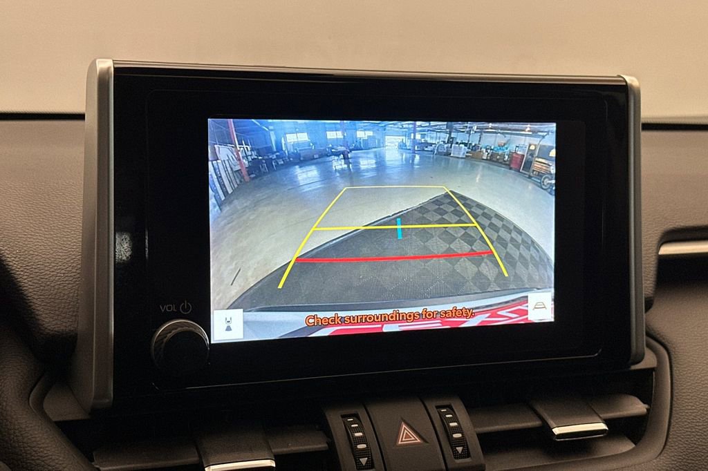 Used 2024 Toyota RAV4 XLE Premium FWD image 19