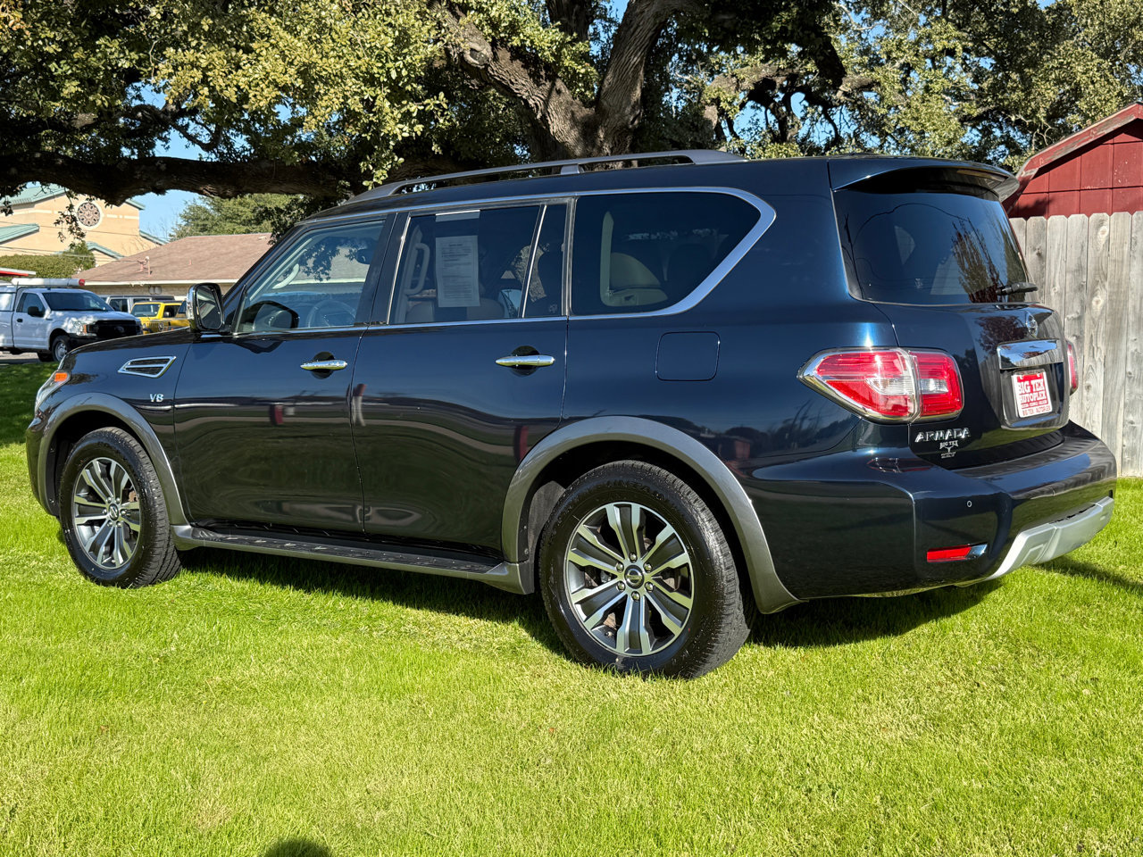 Used 2017 Nissan Armada SL image 11