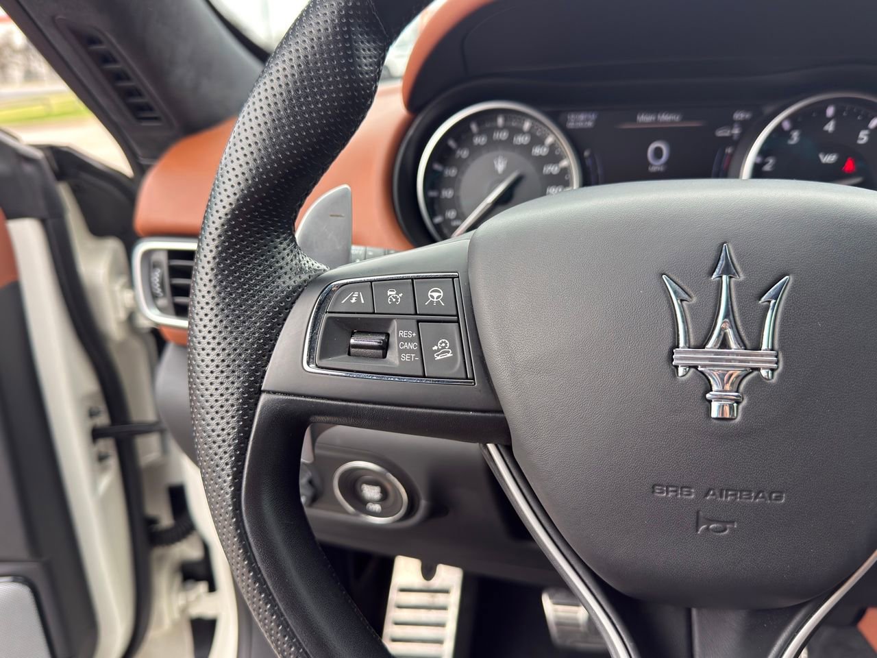 Used 2022 Maserati Levante Modena S image 20