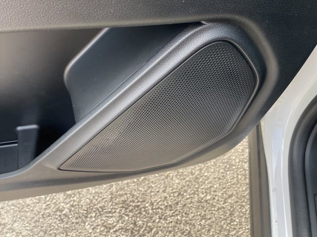 Used 2023 Ford Explorer XLT w/ Equipment Group 202A image 20