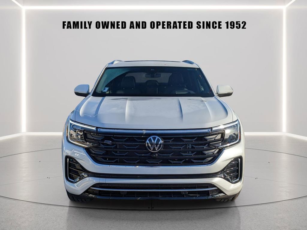 Used 2025 Volkswagen Atlas Cross Sport SEL Premium R-Line AWD/4WD image 6