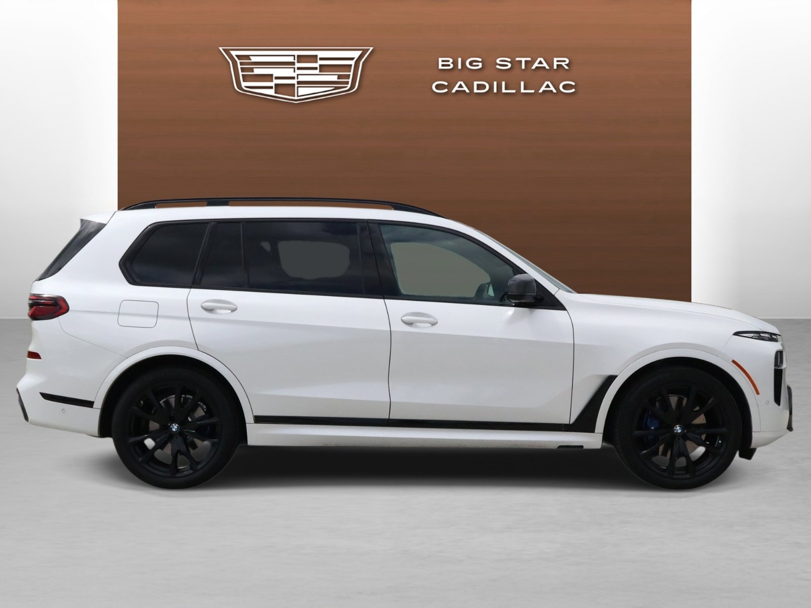 Used 2026 BMW X7 xDrive40i w/ Executive Package AWD/4WD image 6
