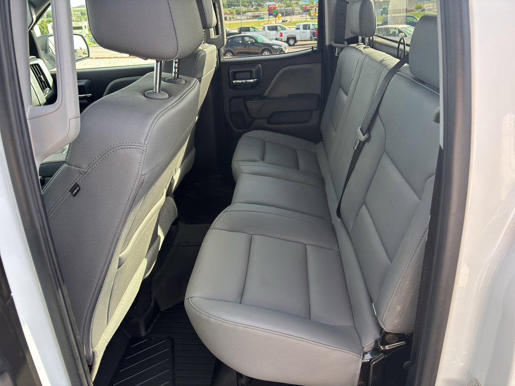 Used 2019 Chevrolet Silverado 1500 W/T w/ WT Convenience Package AWD/4WD image 11