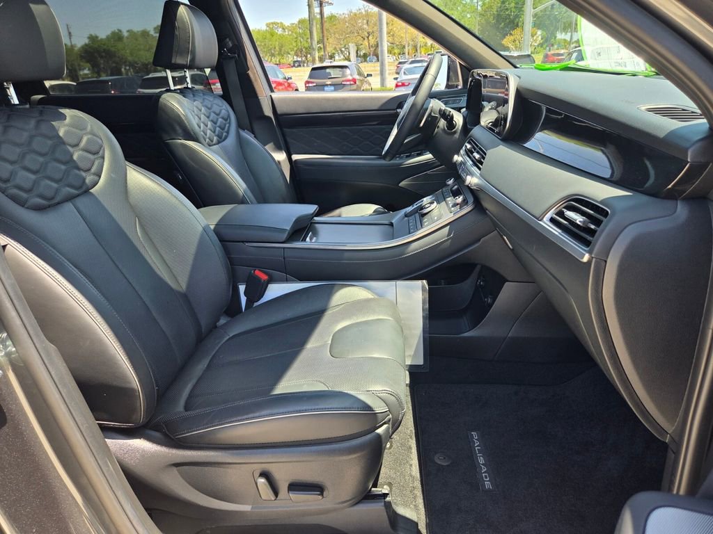 Used 2021 Hyundai Palisade Calligraphy FWD image 17