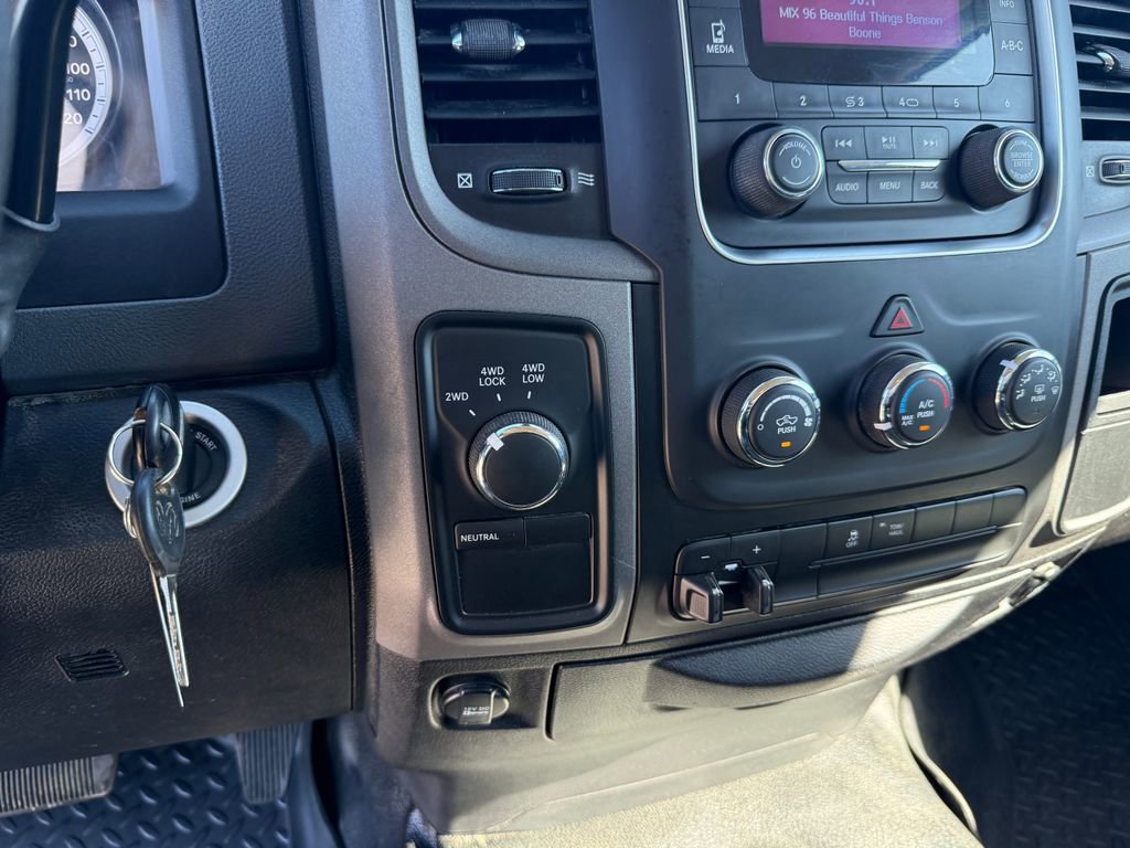 Used 2014 RAM 1500 Tradesman w/ Power & Remote Entry Group image 27