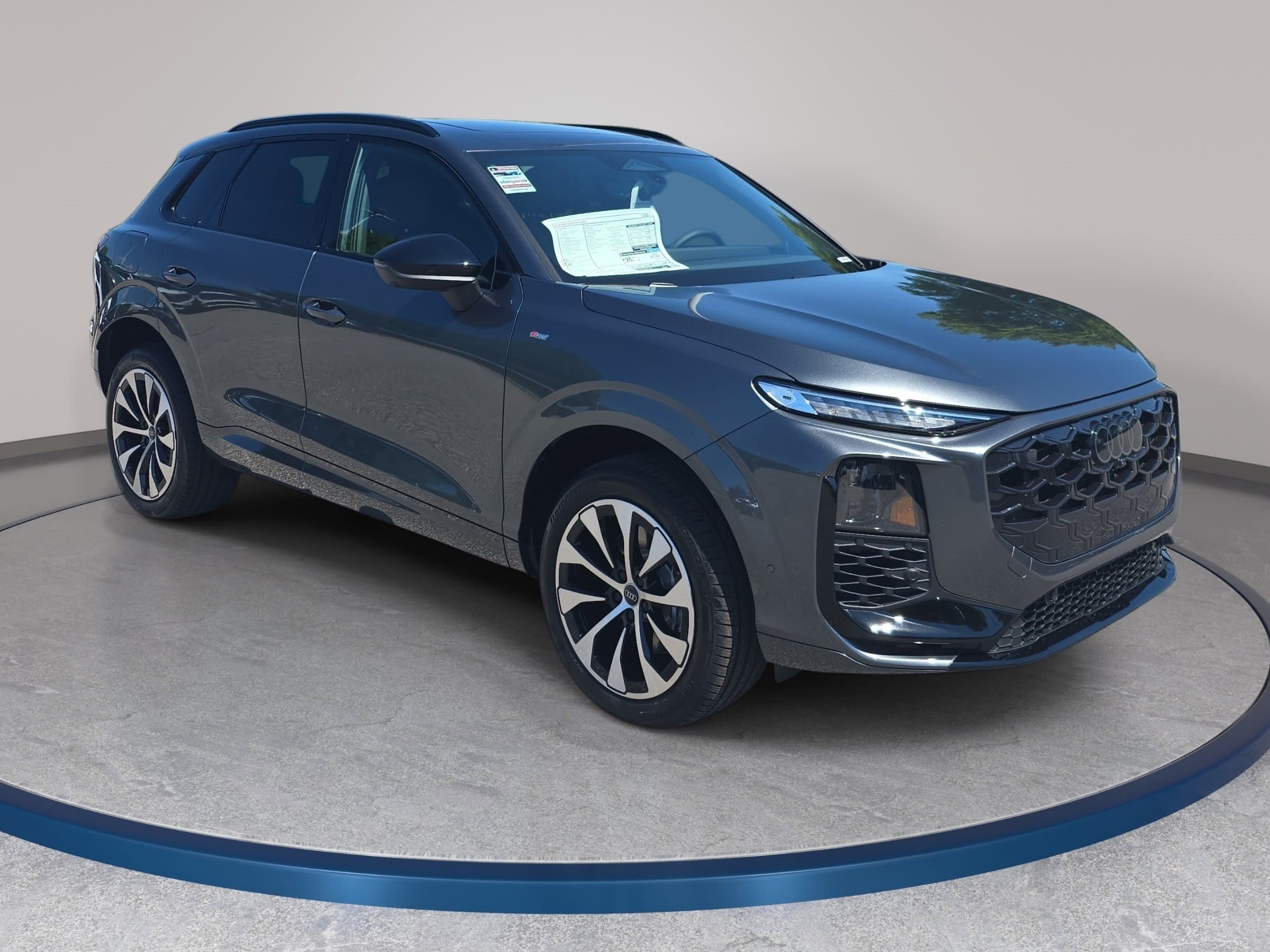 New 2026 Audi Q3 quattro 2.0T AWD/4WD image 3