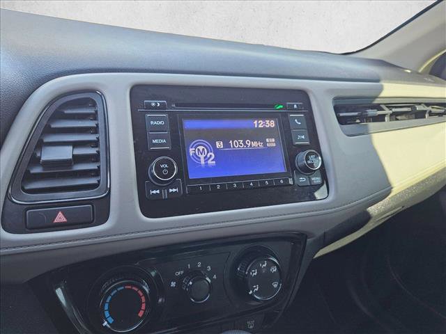 Used 2022 Honda HR-V LX image 12