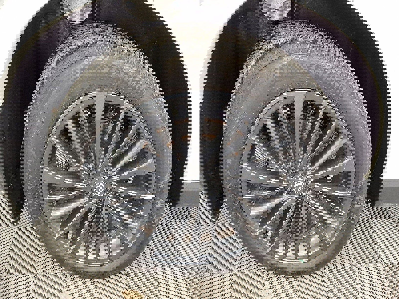 Used 2024 Lexus RX 350h w/ Accessory Package (Z1) image 27