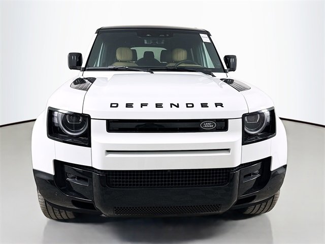 New 2026 Land Rover Defender 130 V8 image 2