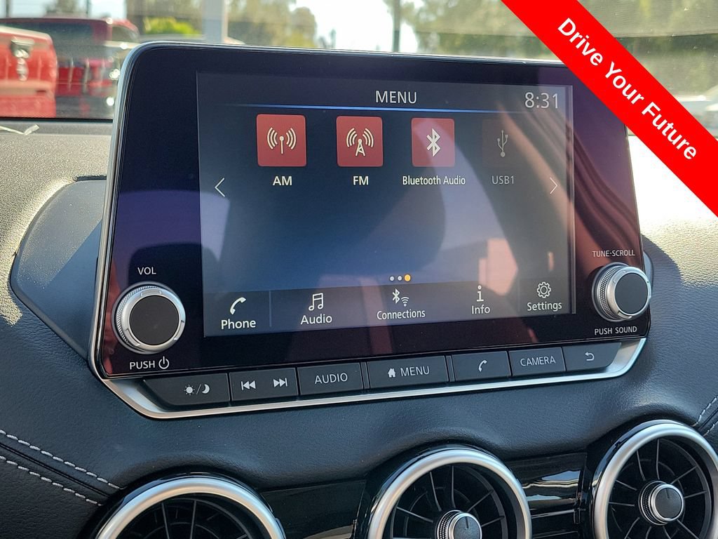 Used 2025 Nissan Sentra SV w/ Trunk Package FWD image 9