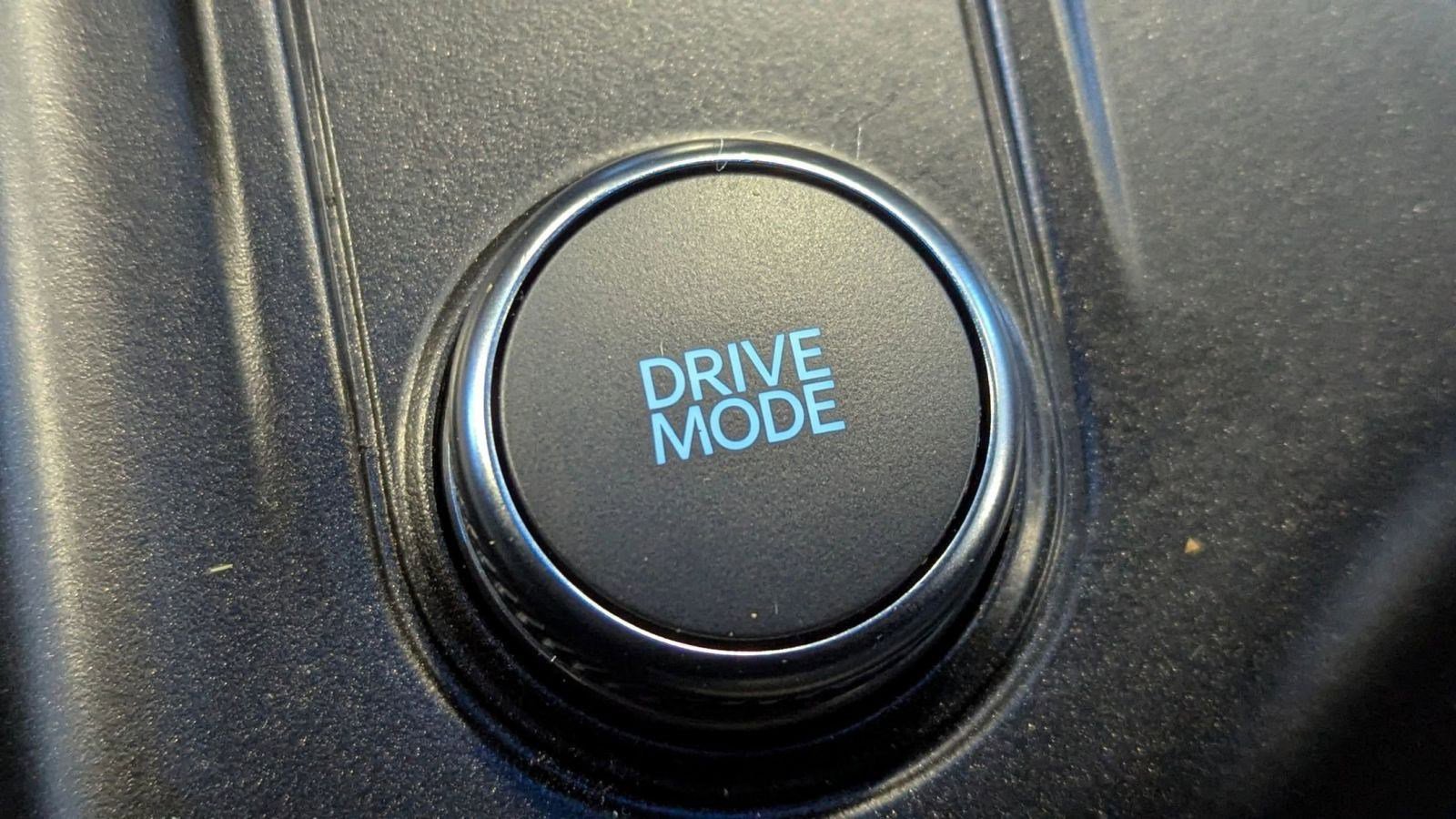 Certified 2025 Ford Explorer ST-Line w/ ST-Line Street Pack image 29