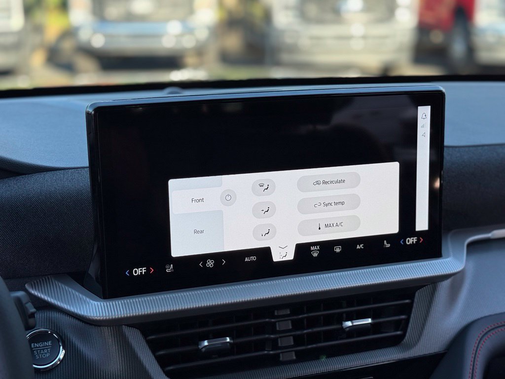 New 2027 Ford Explorer ST-Line AWD/4WD image 19