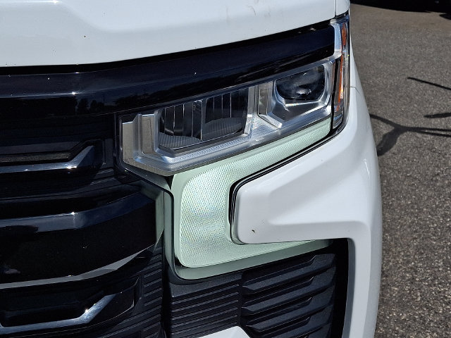 Used 2025 Chevrolet Silverado 1500 LT Trail Boss w/ Protection Package AWD/4WD image 9