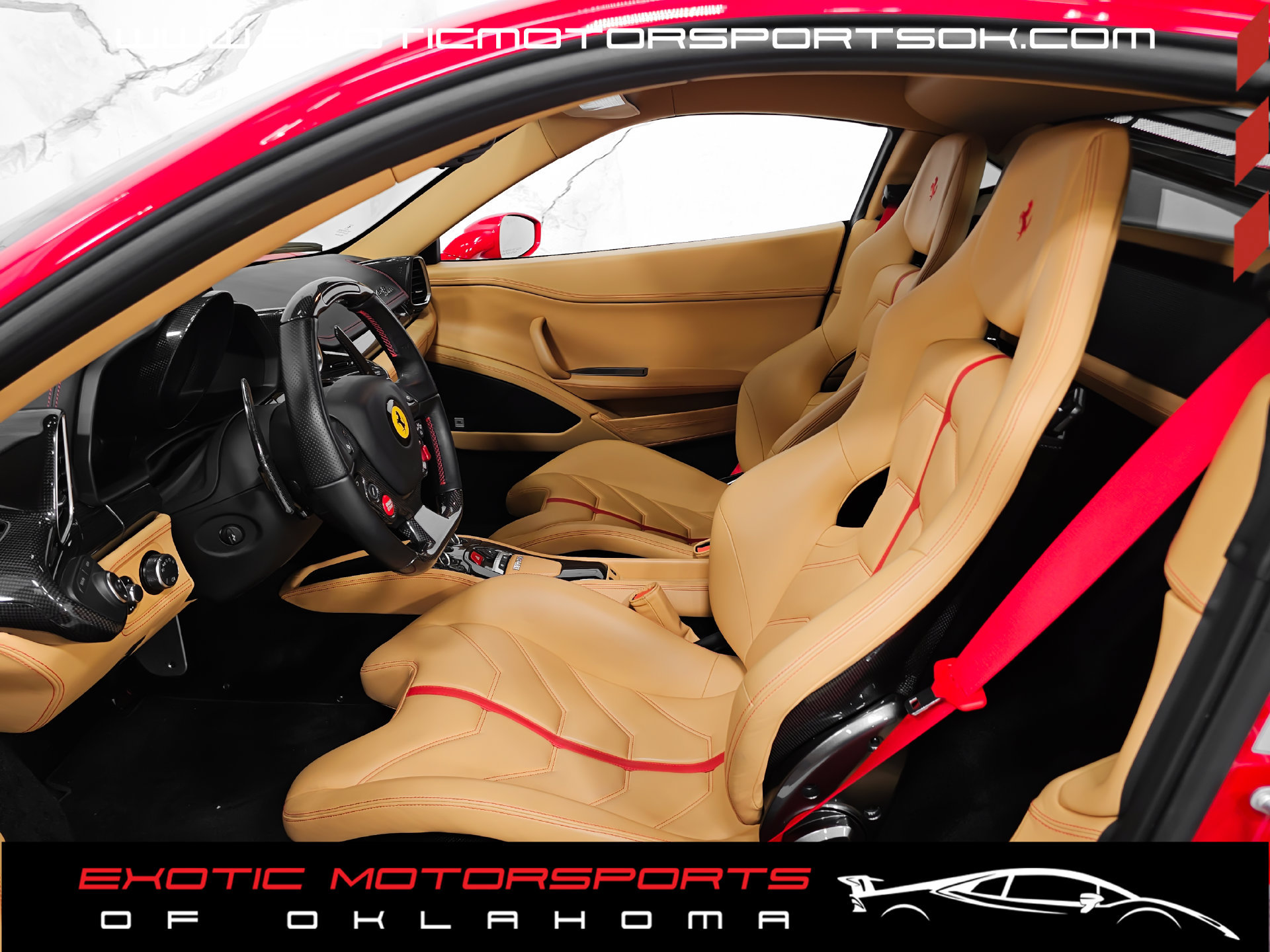 Used 2014 Ferrari 458 Italia Coupe RWD image 11