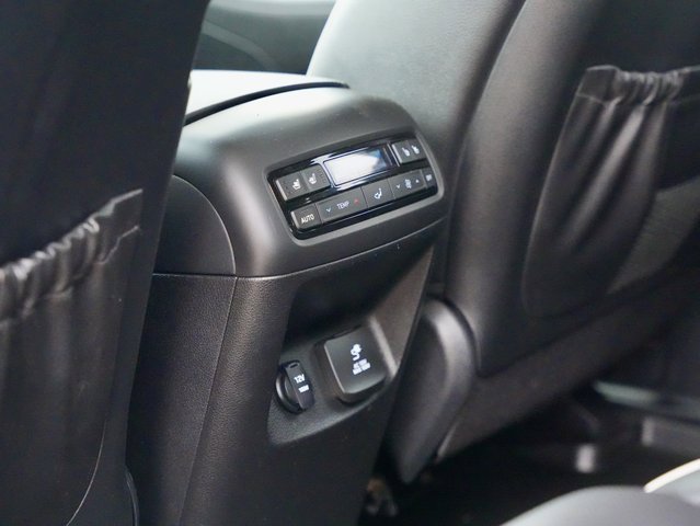 Used 2023 Hyundai Palisade Limited w/ Cargo Package image 12