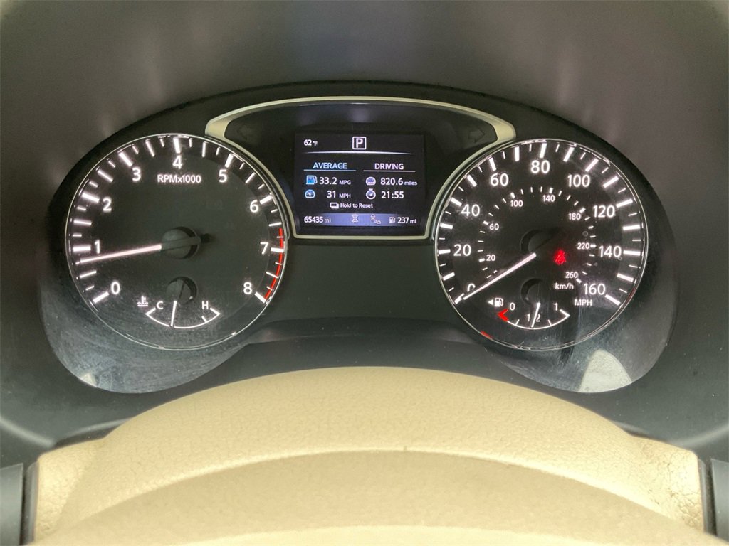 Used 2017 Nissan Altima 2.5 SV w/ Convenience Package image 19