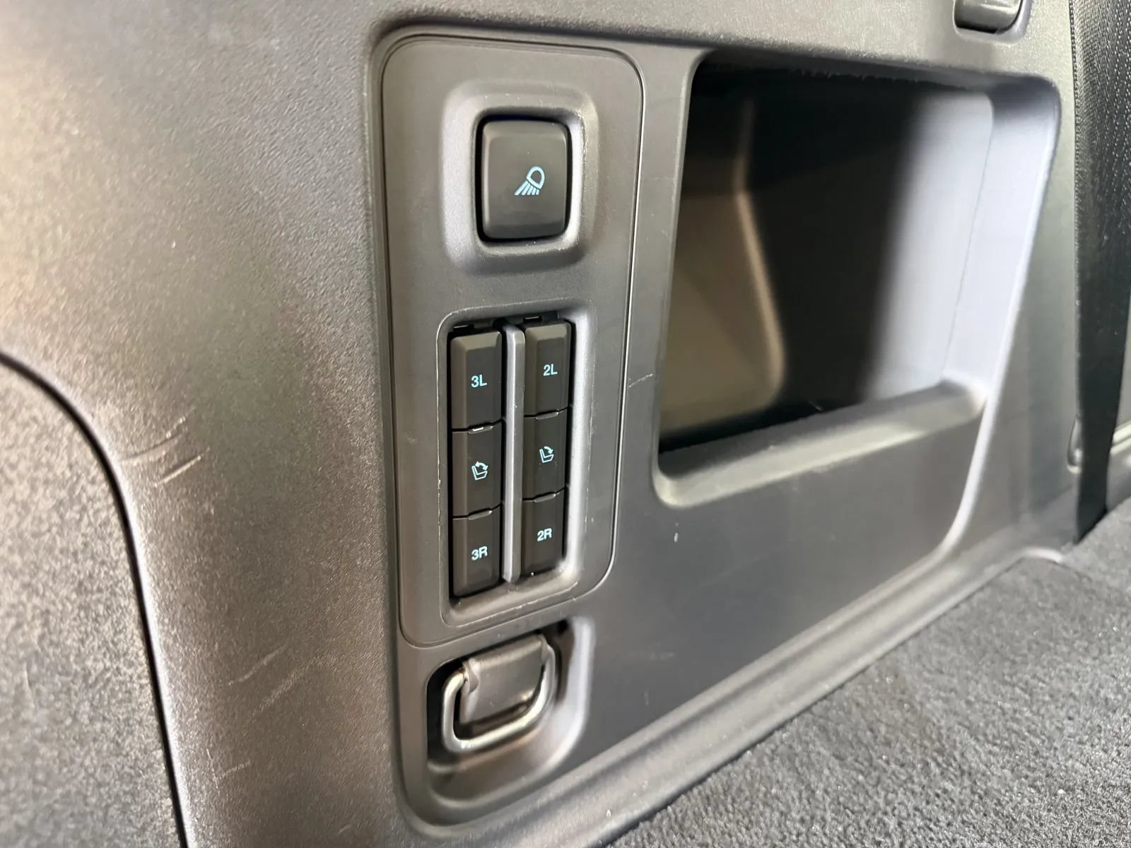 Used 2025 Ford Expedition Platinum AWD/4WD image 19