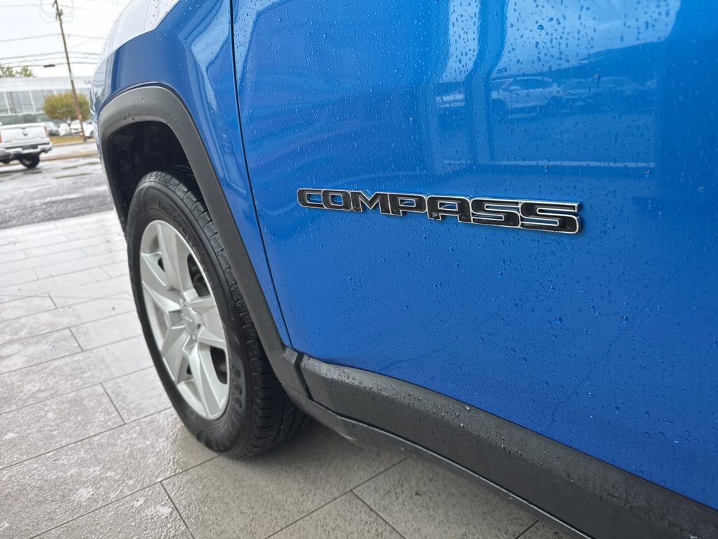 Used 2022 Jeep Compass Latitude w/ Convenience Group image 9