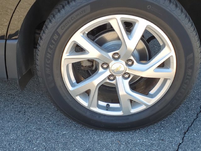 Used 2019 Chevrolet Equinox LT FWD image 33