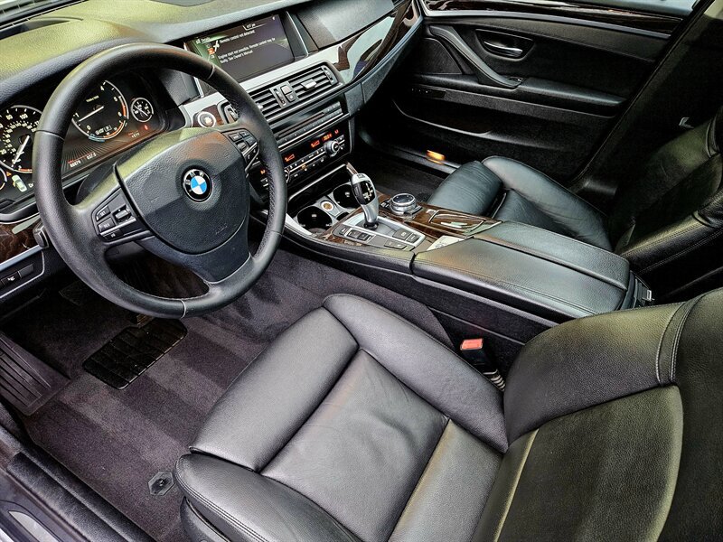 Used 2014 BMW 535d Sedan RWD image 22